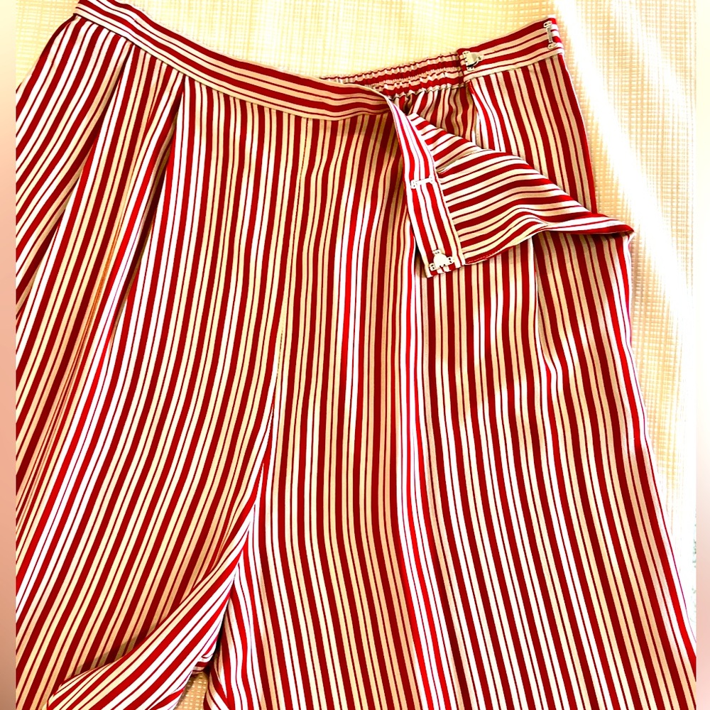 100% Silk Striped High Rise Relaxed Pants Red and Tan Vintage 90s Minimalist - Picture 9 of 16